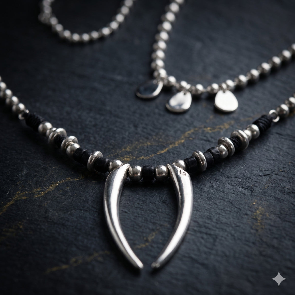 Collares