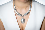 Collar corto con baño de plata