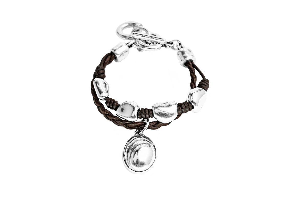 Pulsera con baño de plata y cuero