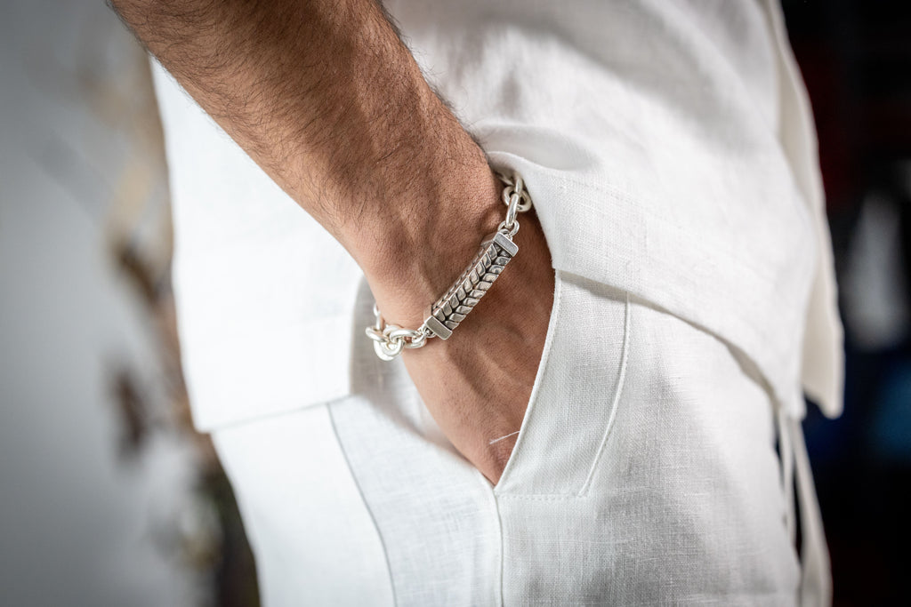 Pulsera con baño de plata