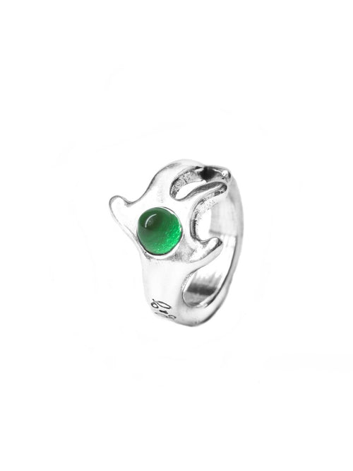 Anillo con baño de plata y resina