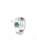 Anillo con baño de plata y resina