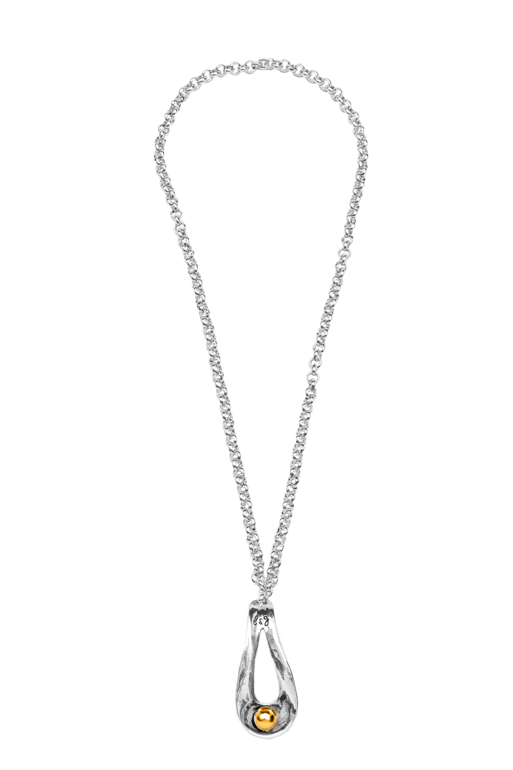 Collar con baño de plata y perla