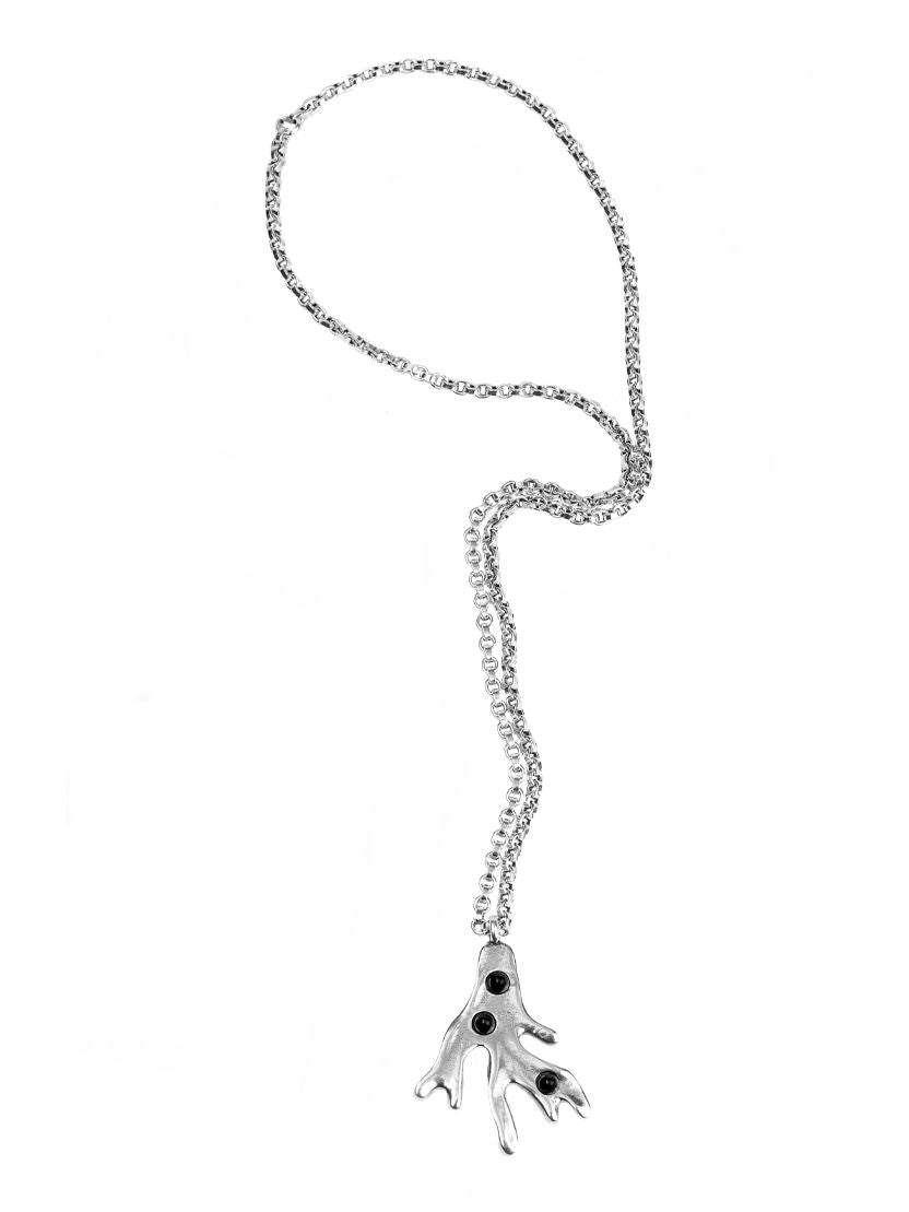Collar bañado en plata y resina