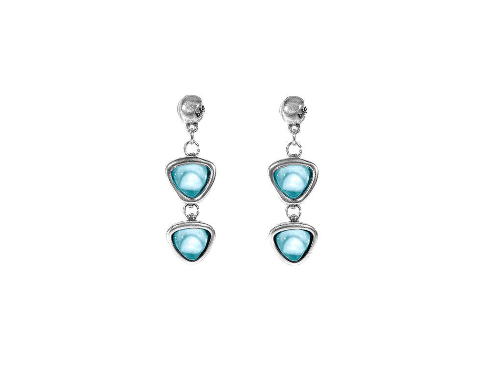 Pendientes largos bañados en plata y cristal