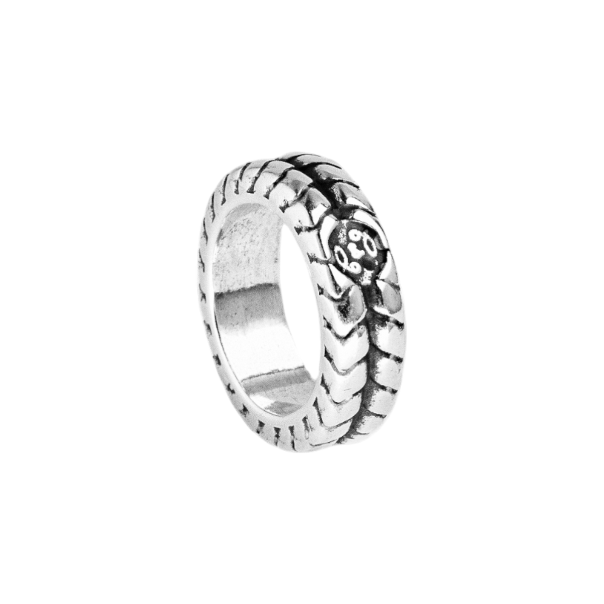 Anillo con baño de plata