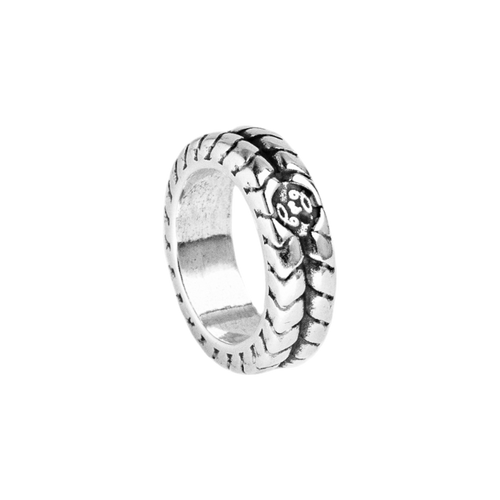 Anillo con baño de plata
