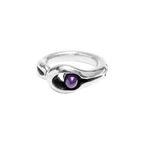 Anillo con baño de plata y resina