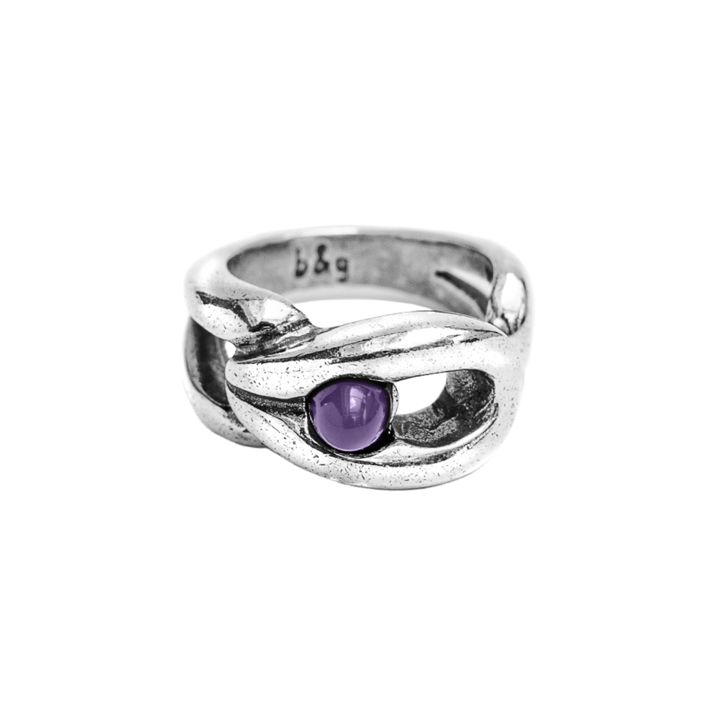 Anillo con baño de plata y resina