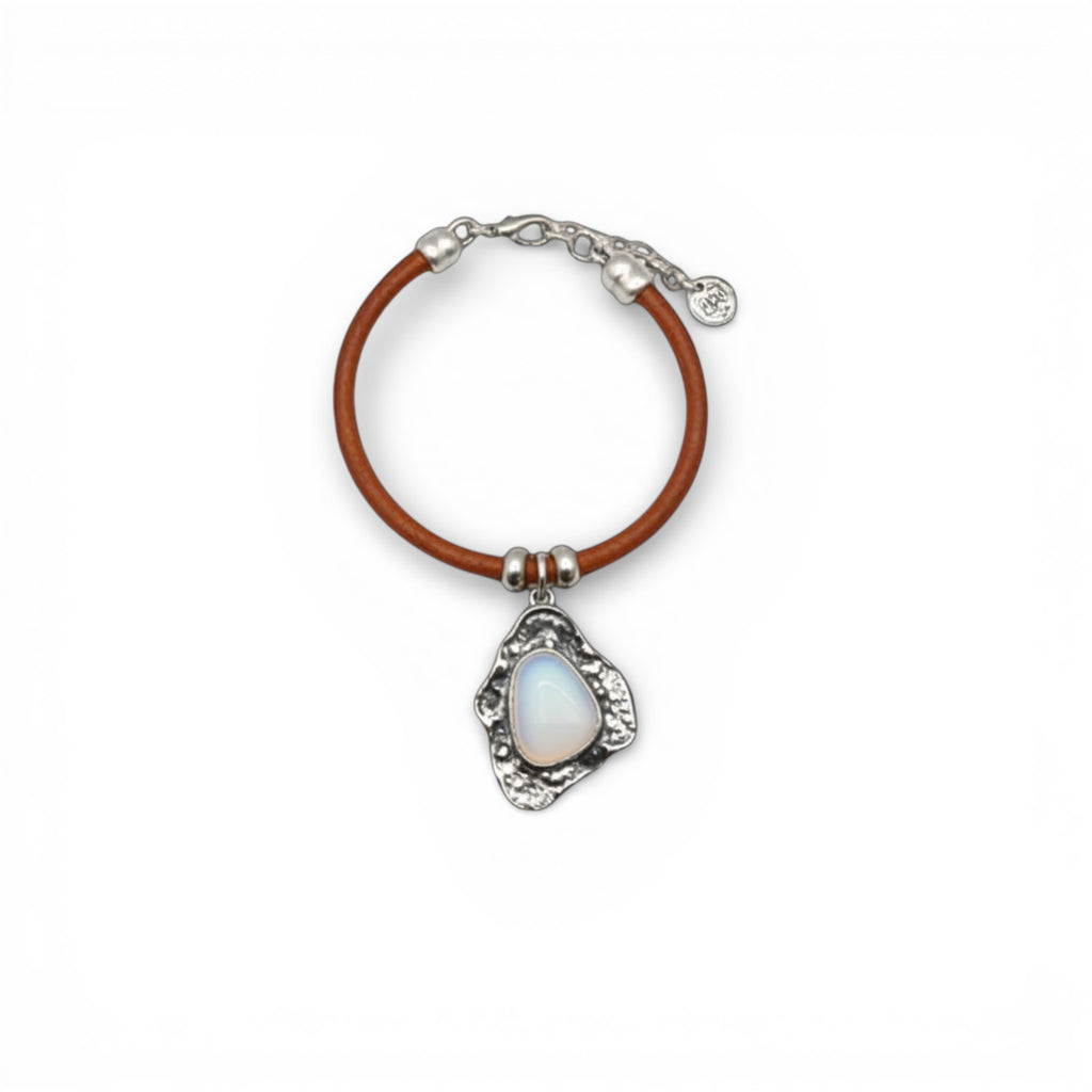 Pulsera Alma charms cuero