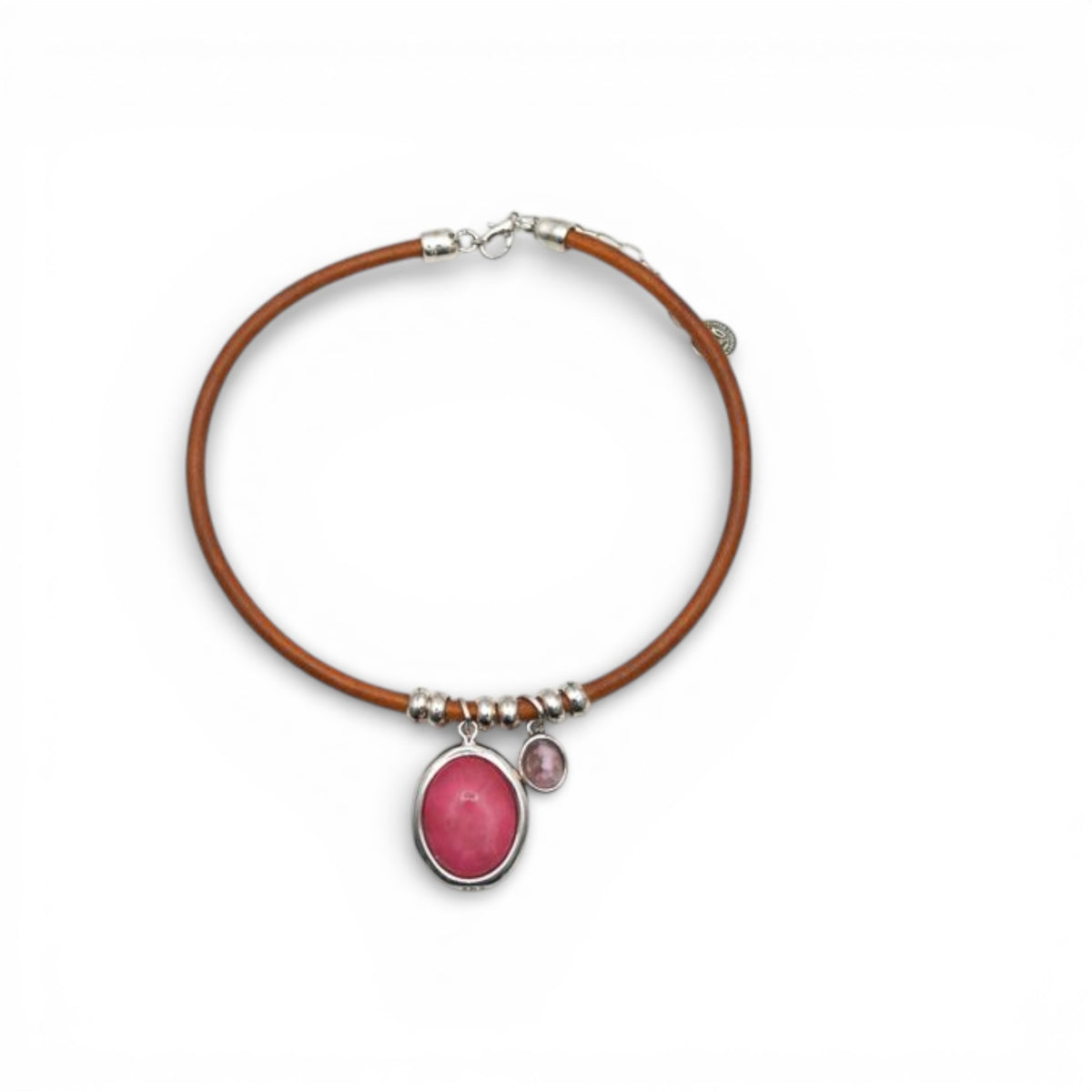 Collar Vera cuero charms